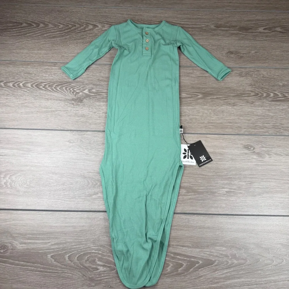 Sweet Bamboo Unisex Baby Knotted Gown Ribbed Henley Green OS